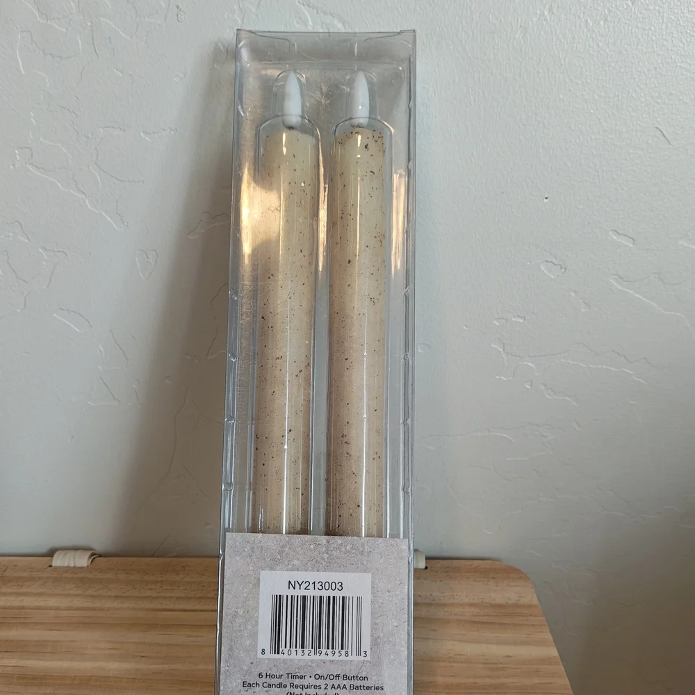 Cream 3D Flame Taper Candle Set - 9.5